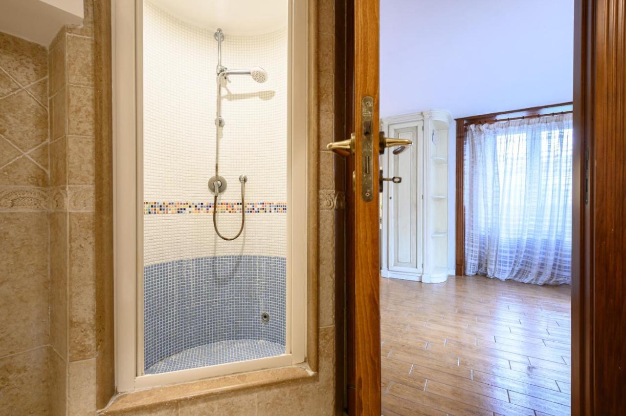 Toto E Peppino Family House Lägenhet Neapel Exteriör bild
